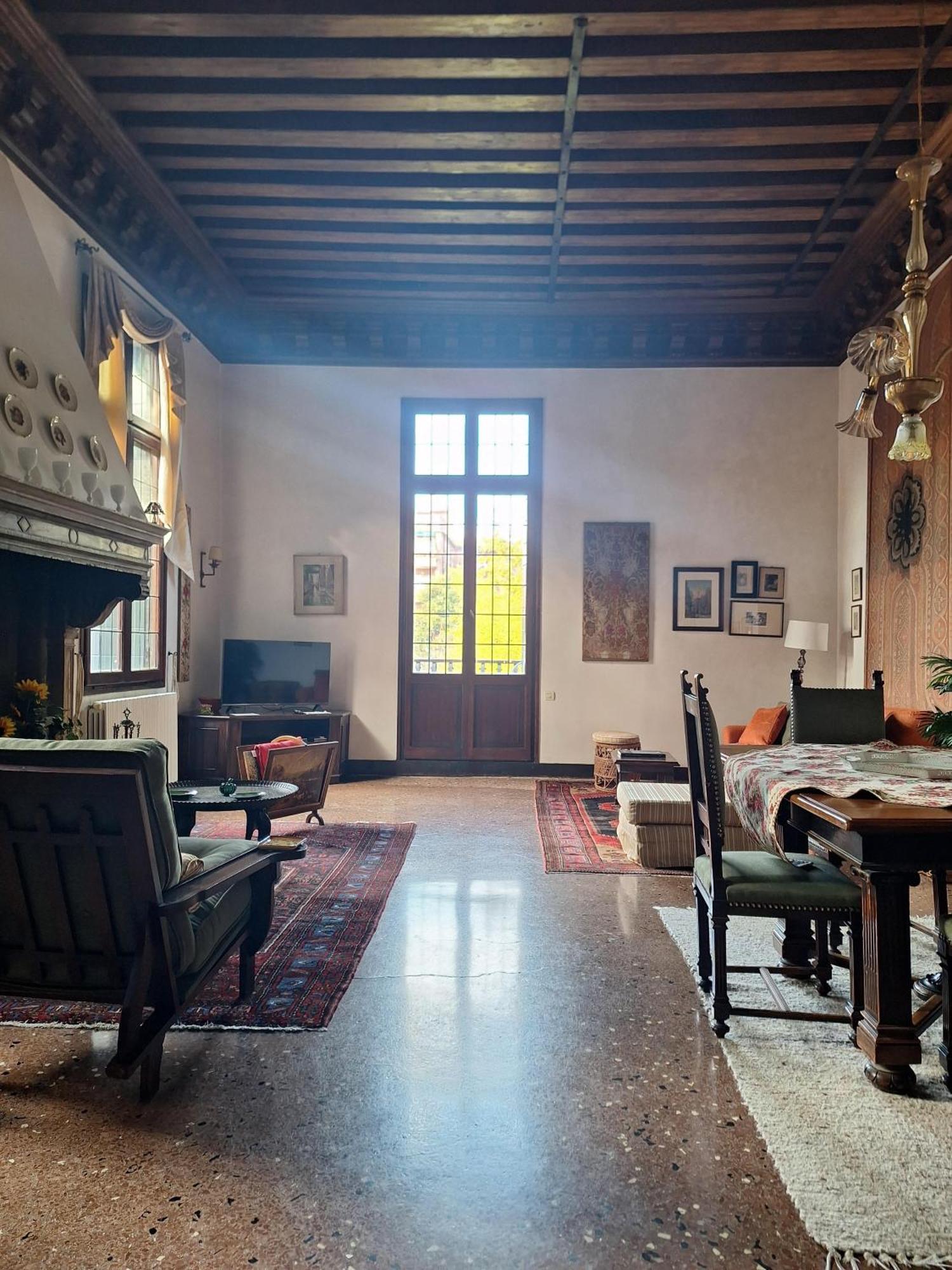 Appartamenti Inside Palazzo Foscarini Venedig Eksteriør billede