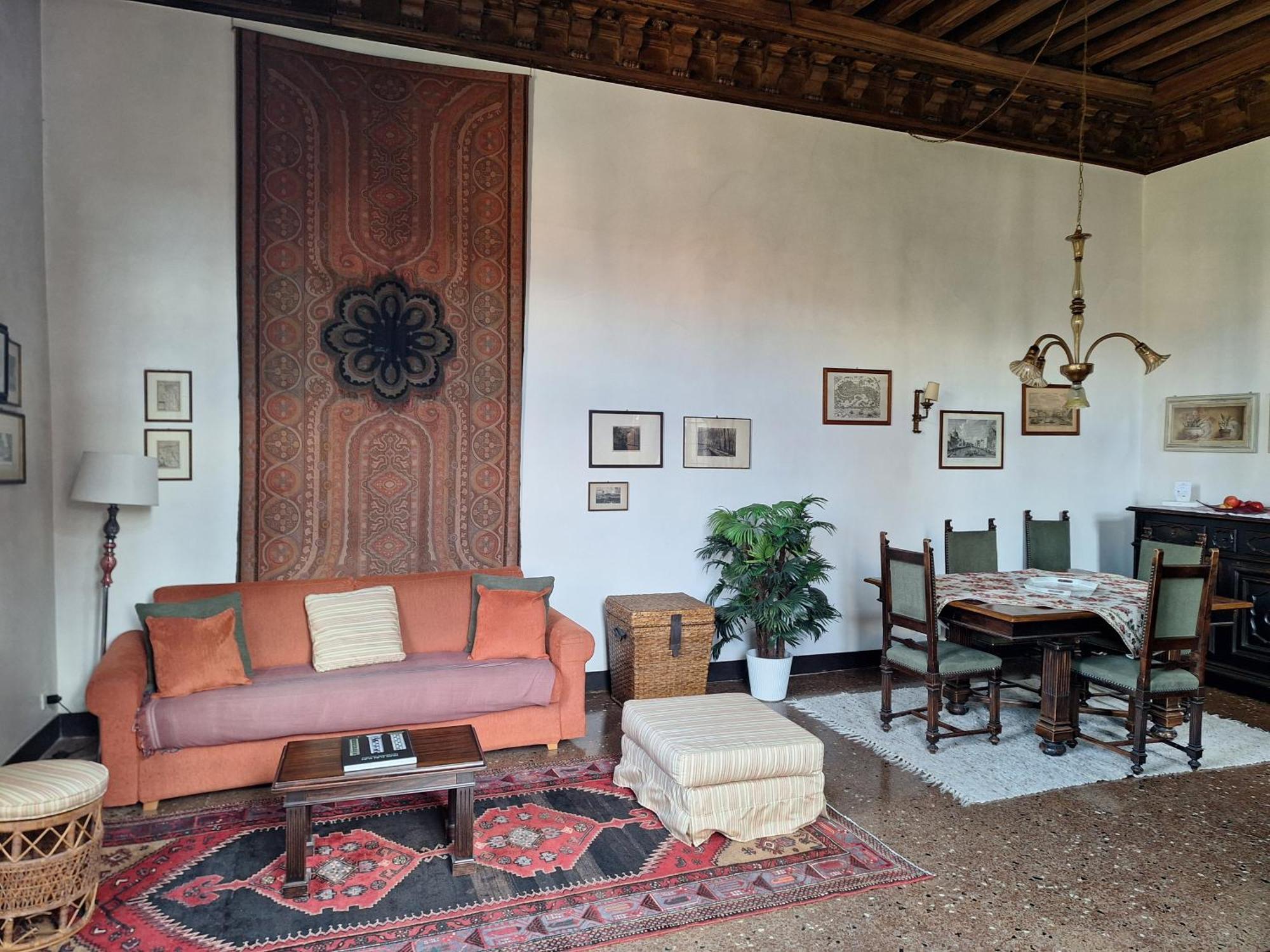 Appartamenti Inside Palazzo Foscarini Venedig Eksteriør billede