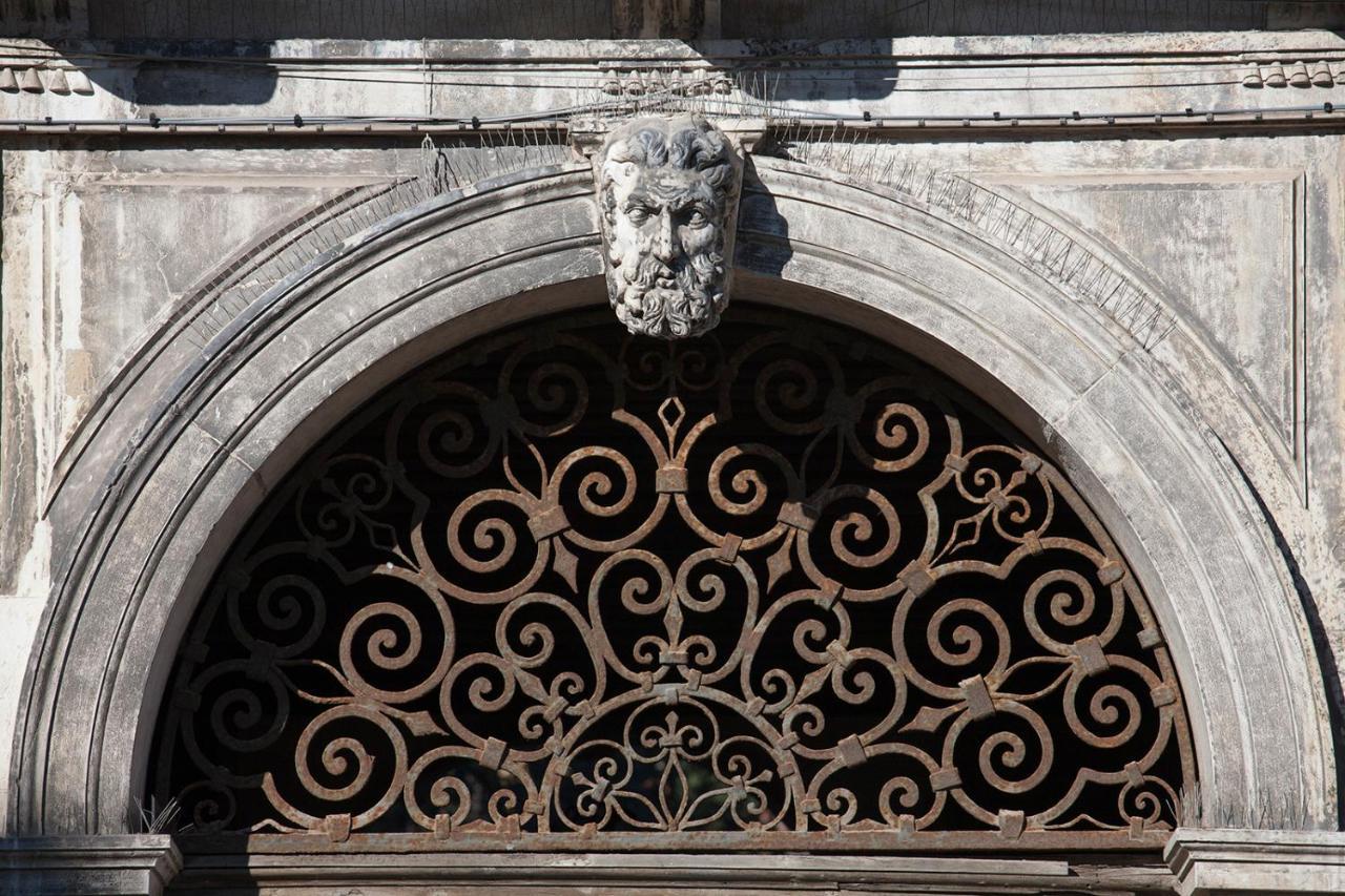 Appartamenti Inside Palazzo Foscarini Venedig Eksteriør billede